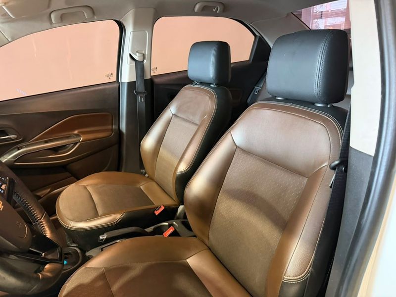 Chevrolet Cobalt 1.8 A Ltz 2018/2019 SIM VEÍCULOS PORTO ALEGRE / Carros no Vale Chevrolet Cobalt 1.8 A Ltz 2018/2019 SIM VEÍCULOS PORTO ALEGRE / Carros no Vale