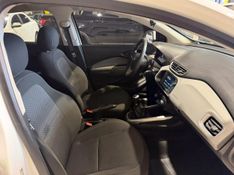 Chevrolet Onix 1.0 Lt 2016/2017 SIM VEÍCULOS PORTO ALEGRE / Carros no Vale