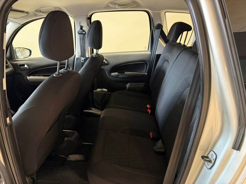 Citroen C3 Picasso Glx15 2013/2014 SIM VEÍCULOS PORTO ALEGRE / Carros no Vale Citroen C3 Picasso Glx15 2013/2014 SIM VEÍCULOS PORTO ALEGRE / Carros no Vale