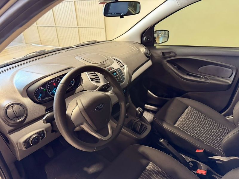 Ford Ka 1.0 Se 12v 2016/2017 SIM VEÍCULOS PORTO ALEGRE / Carros no Vale Ford Ka 1.0 Se 12v 2016/2017 SIM VEÍCULOS PORTO ALEGRE / Carros no Vale