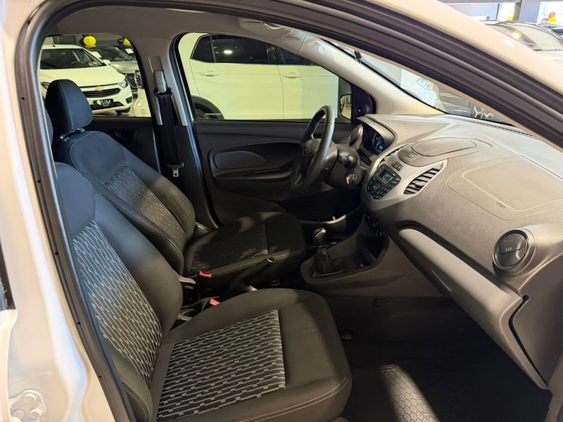 Ford Ka 1.0 Se 12v 2016/2017 SIM VEÍCULOS PORTO ALEGRE / Carros no Vale Ford Ka 1.0 Se 12v 2016/2017 SIM VEÍCULOS PORTO ALEGRE / Carros no Vale