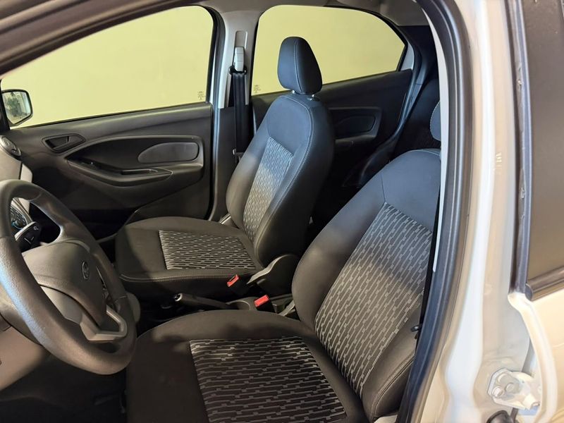 Ford Ka 1.0 Se 12v 2016/2017 SIM VEÍCULOS PORTO ALEGRE / Carros no Vale Ford Ka 1.0 Se 12v 2016/2017 SIM VEÍCULOS PORTO ALEGRE / Carros no Vale