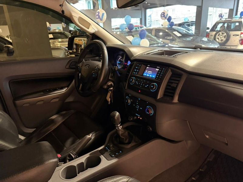 Ford Ranger 2.2 Xls 4×4 Cd 16v 2018/2019 SIM VEÍCULOS PORTO ALEGRE / Carros no Vale