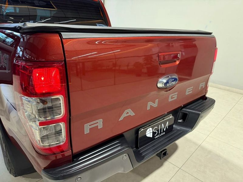 Ford Ranger 2.2 Xls 4×4 Cd 16v 2018/2019 SIM VEÍCULOS PORTO ALEGRE / Carros no Vale