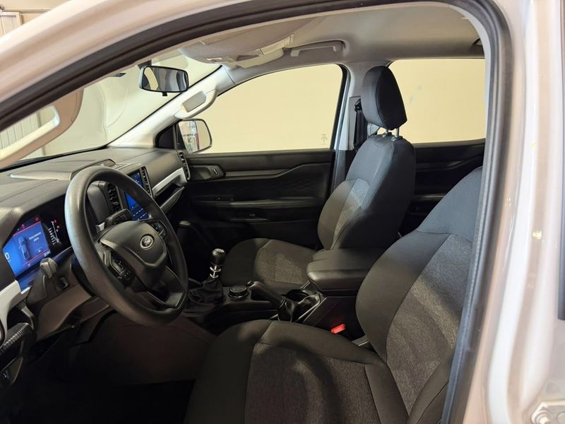 Ford Ranger Xl Cd 4×4 2025/2026 SIM VEÍCULOS PORTO ALEGRE / Carros no Vale