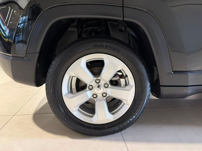 Jeep Compass 2.0 16v Sport 2017/2018 SIM VEÍCULOS PORTO ALEGRE / Carros no Vale