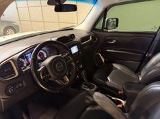 Jeep Renegade 1.8 16v Longitude 2017/2018 SIM VEÍCULOS PORTO ALEGRE / Carros no Vale