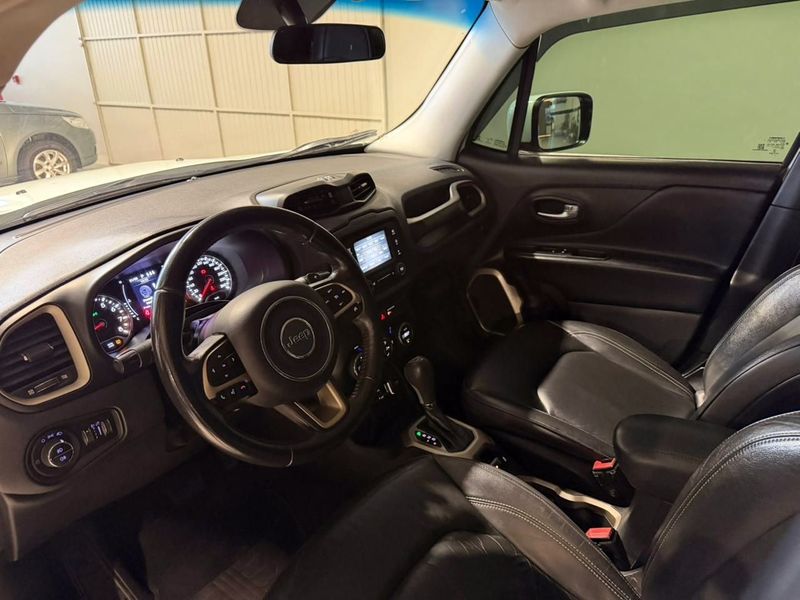 Jeep Renegade 1.8 16v Longitude 2017/2018 SIM VEÍCULOS PORTO ALEGRE / Carros no Vale