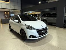 Peugeot 208 1.2 Allure 12v 2018/2018 SIM VEÍCULOS PORTO ALEGRE / Carros no Vale