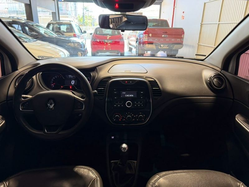 Renault Captur Zen 1.6 16v Mec 2017/2018 SIM VEÍCULOS PORTO ALEGRE / Carros no Vale Renault Captur Zen 1.6 16v Mec 2017/2018 SIM VEÍCULOS PORTO ALEGRE / Carros no Vale
