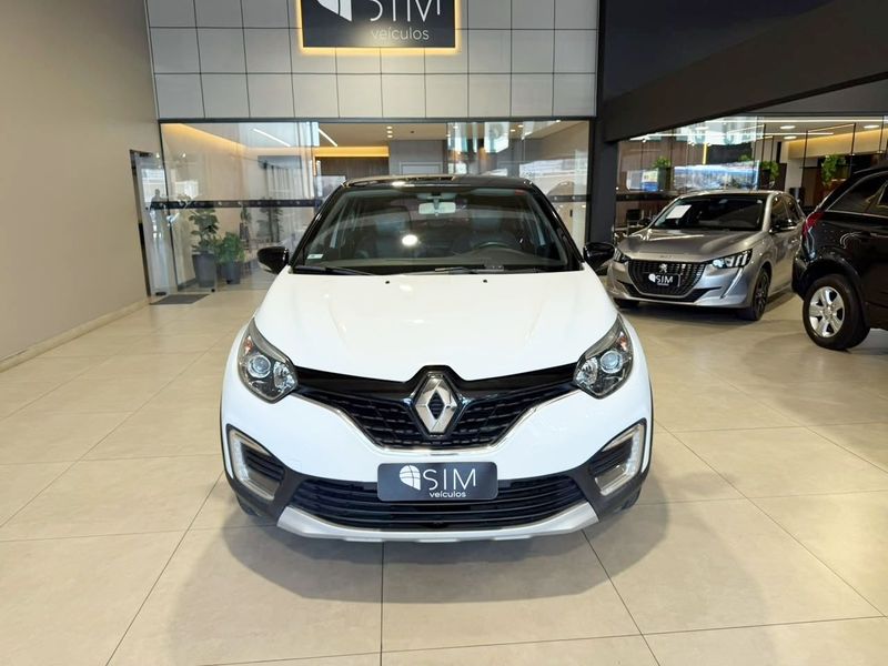 Renault Captur Zen 1.6 16v Mec 2017/2018 SIM VEÍCULOS PORTO ALEGRE / Carros no Vale Renault Captur Zen 1.6 16v Mec 2017/2018 SIM VEÍCULOS PORTO ALEGRE / Carros no Vale