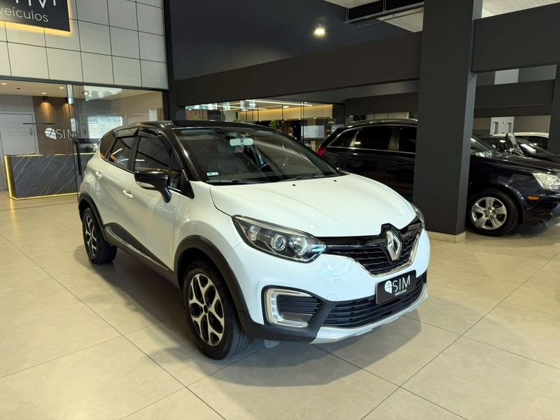 Renault Captur Zen 1.6 16v Mec 2017/2018 SIM VEÍCULOS PORTO ALEGRE / Carros no Vale Renault Captur Zen 1.6 16v Mec 2017/2018 SIM VEÍCULOS PORTO ALEGRE / Carros no Vale