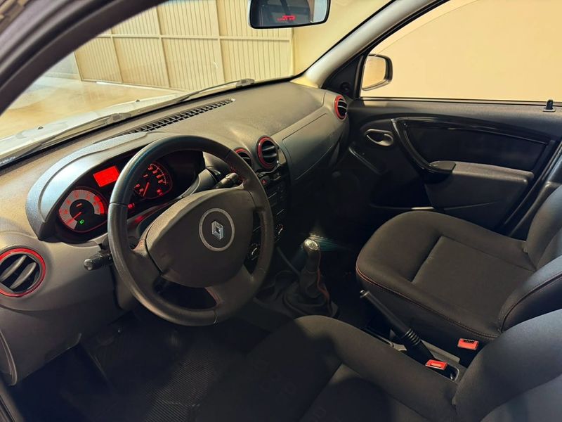 Renault Sandero Gt Line 1.6 16v 2012/2013 SIM VEÍCULOS PORTO ALEGRE / Carros no Vale