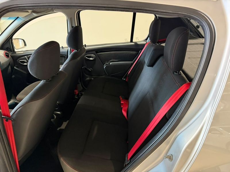 Renault Sandero Gt Line 1.6 16v 2012/2013 SIM VEÍCULOS PORTO ALEGRE / Carros no Vale