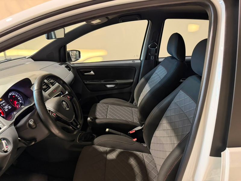 Volkswagen Fox Xtreme Mb 2019/2020 SIM VEÍCULOS PORTO ALEGRE / Carros no Vale