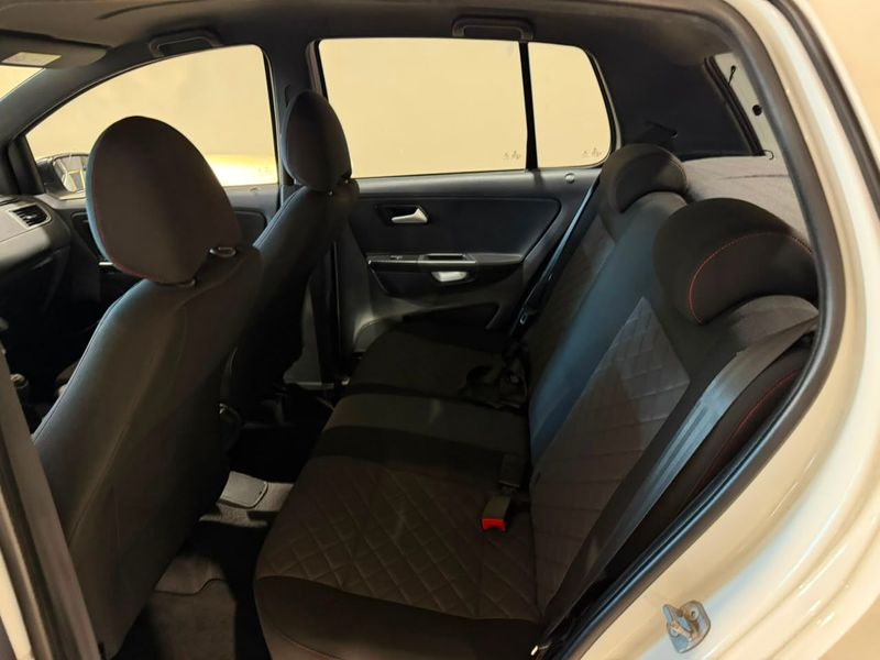 Volkswagen Fox Xtreme Mb 2019/2020 SIM VEÍCULOS PORTO ALEGRE / Carros no Vale