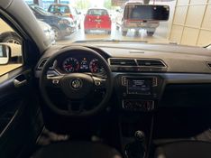 Volkswagen Gol Comfortline 1.6 T 8v 2017/2018 SIM VEÍCULOS PORTO ALEGRE / Carros no Vale