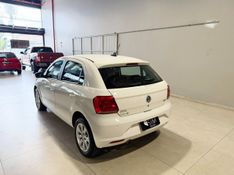 Volkswagen Gol Comfortline 1.6 T 8v 2017/2018 SIM VEÍCULOS PORTO ALEGRE / Carros no Vale