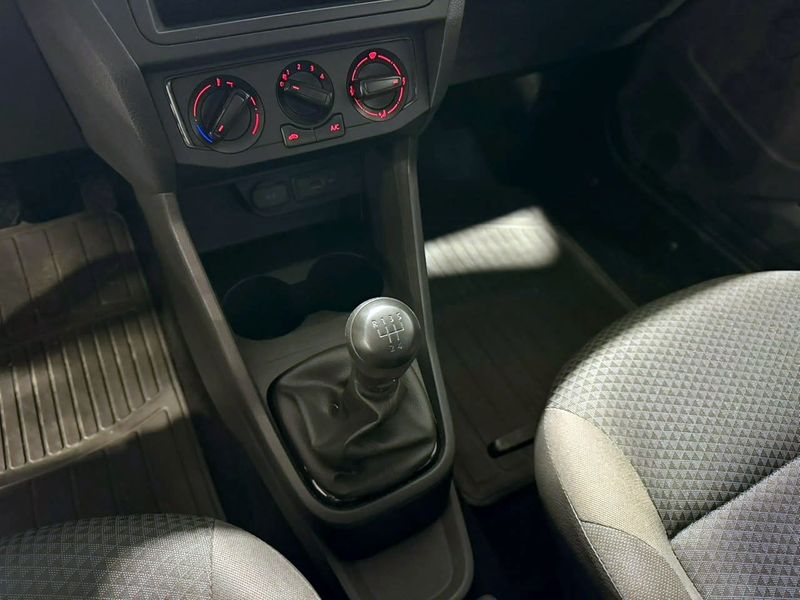 Volkswagen Gol Mpi 2022/2023 SIM VEÍCULOS PORTO ALEGRE / Carros no Vale Volkswagen Gol Mpi 2022/2023 SIM VEÍCULOS PORTO ALEGRE / Carros no Vale