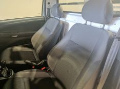 Volkswagen Saveiro 1.6 Cs Robust 8v 2022/2023 SIM VEÍCULOS PORTO ALEGRE / Carros no Vale