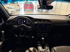 Volkswagen Tiguan Allspac Rline 350 Tsi 2.0 4×4 2018/2018 SIM VEÍCULOS PORTO ALEGRE / Carros no Vale