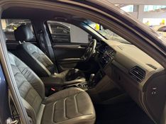 Volkswagen Tiguan Allspac Rline 350 Tsi 2.0 4×4 2018/2018 SIM VEÍCULOS PORTO ALEGRE / Carros no Vale