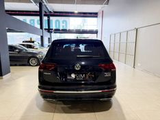Volkswagen Tiguan Allspac Rline 350 Tsi 2.0 4×4 2018/2018 SIM VEÍCULOS PORTO ALEGRE / Carros no Vale