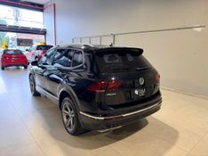 Volkswagen Tiguan Allspac Rline 350 Tsi 2.0 4×4 2018/2018 SIM VEÍCULOS PORTO ALEGRE / Carros no Vale