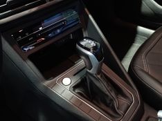 Volkswagen Virtus Exclusive 250 Tsi 1.4 16v 2023/2023 SIM VEÍCULOS PORTO ALEGRE / Carros no Vale