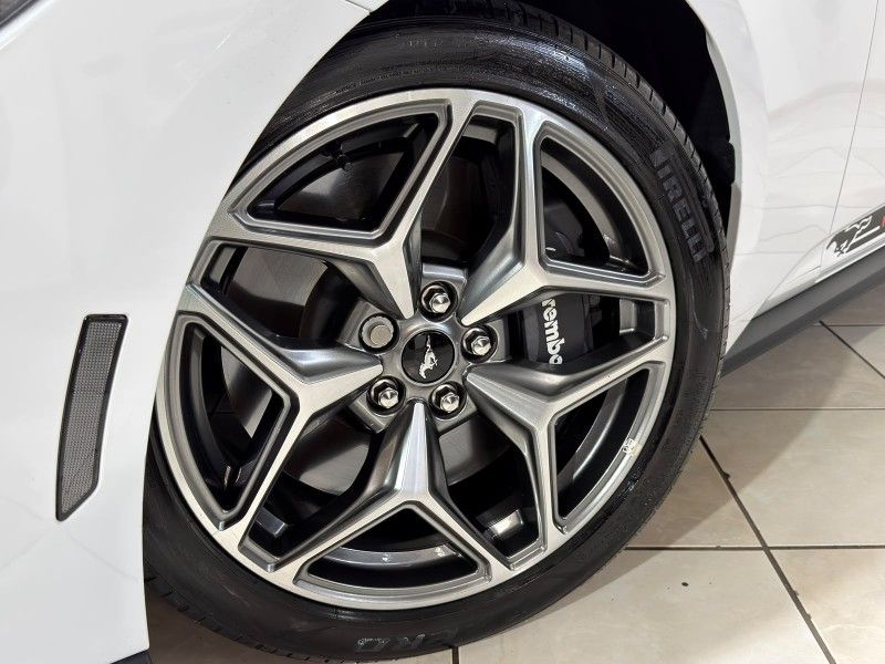 FORD MUSTANG 5.0 GT PERFORMANCE V8 2024/2024 SUL SERRA MOTORS CAXIAS DO SUL / Carros no Vale FORD MUSTANG 5.0 GT PERFORMANCE V8 2024/2024 SUL SERRA MOTORS CAXIAS DO SUL / Carros no Vale