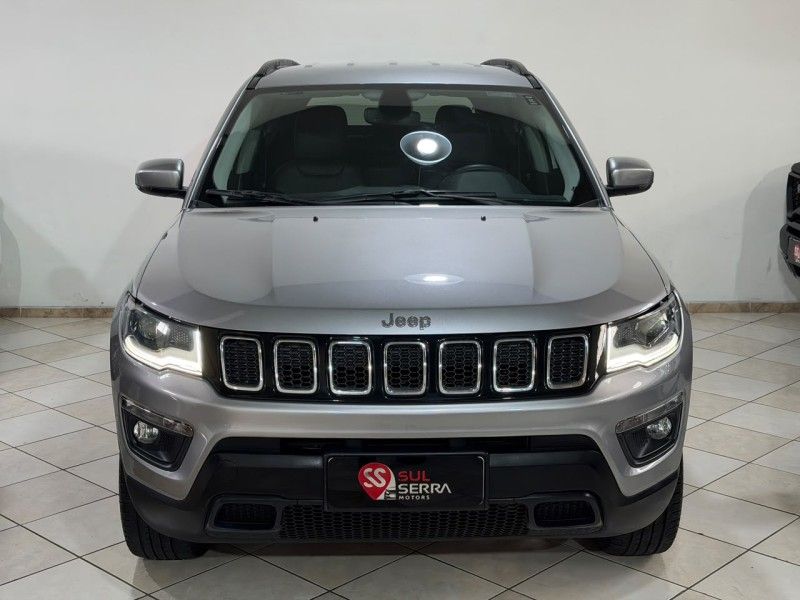 JEEP COMPASS 2.0 16V LONGITUDE 4X4 2020/2021 SUL SERRA MOTORS CAXIAS DO SUL / Carros no Vale