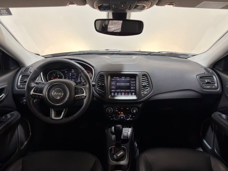 JEEP COMPASS 2.0 16V LONGITUDE 4X4 2020/2021 SUL SERRA MOTORS CAXIAS DO SUL / Carros no Vale