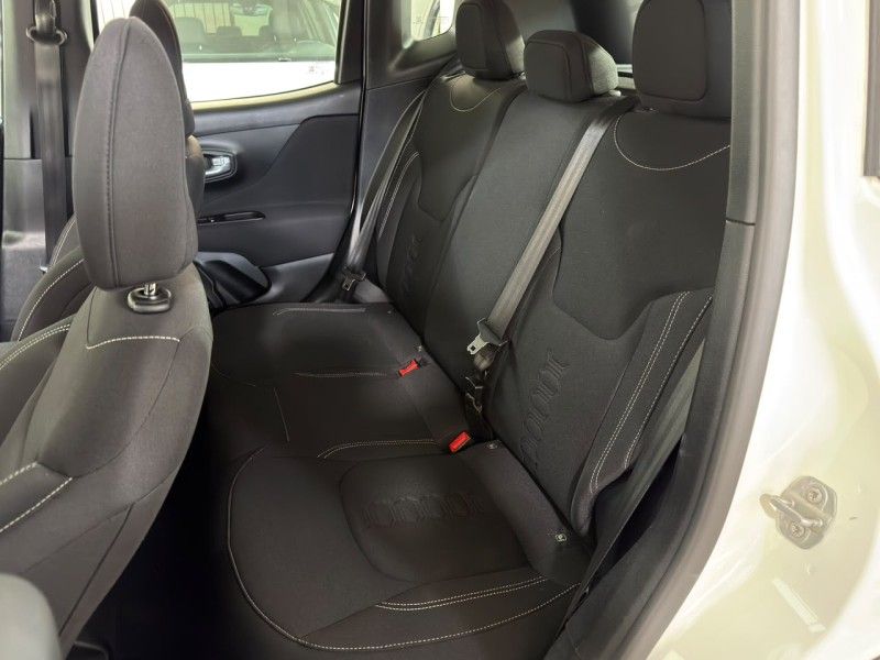 JEEP RENEGADE 1.3 SPORT T270 16V TURBO 2023/2024 SUL SERRA MOTORS CAXIAS DO SUL / Carros no Vale JEEP RENEGADE 1.3 SPORT T270 16V TURBO 2023/2024 SUL SERRA MOTORS CAXIAS DO SUL / Carros no Vale