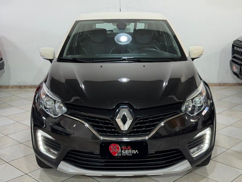 RENAULT CAPTUR 1.6 16V INTENSE 2018/2019 SUL SERRA MOTORS CAXIAS DO SUL / Carros no Vale