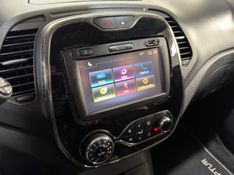 RENAULT CAPTUR 1.6 16V INTENSE 2018/2019 SUL SERRA MOTORS CAXIAS DO SUL / Carros no Vale