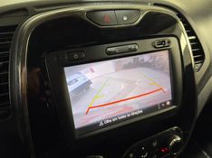 RENAULT CAPTUR 1.6 16V INTENSE 2018/2019 SUL SERRA MOTORS CAXIAS DO SUL / Carros no Vale