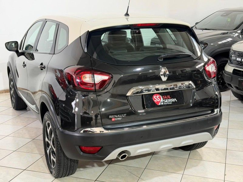 RENAULT CAPTUR 1.6 16V INTENSE 2018/2019 SUL SERRA MOTORS CAXIAS DO SUL / Carros no Vale