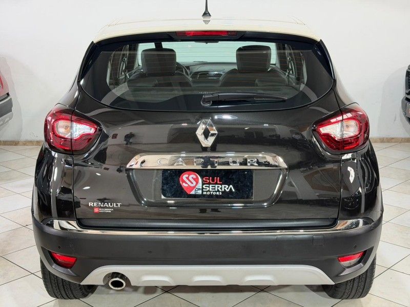 RENAULT CAPTUR 1.6 16V INTENSE 2018/2019 SUL SERRA MOTORS CAXIAS DO SUL / Carros no Vale