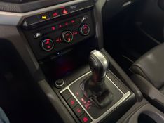 VOLKSWAGEN AMAROK 3.0 V6 TDI HIGHLINE CD 4MOTION 2019/2019 SUL SERRA MOTORS CAXIAS DO SUL / Carros no Vale