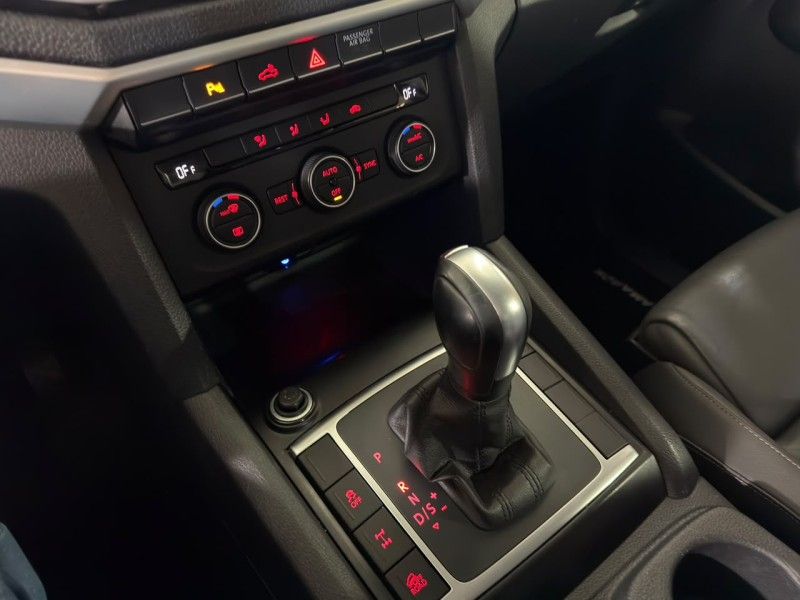 VOLKSWAGEN AMAROK 3.0 V6 TDI HIGHLINE CD 4MOTION 2019/2019 SUL SERRA MOTORS CAXIAS DO SUL / Carros no Vale VOLKSWAGEN AMAROK 3.0 V6 TDI HIGHLINE CD 4MOTION 2019/2019 SUL SERRA MOTORS CAXIAS DO SUL / Carros no Vale