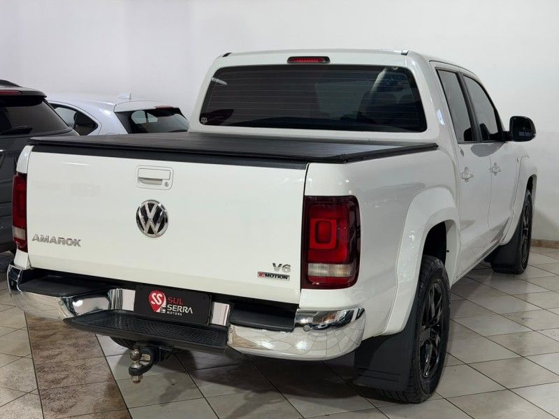 VOLKSWAGEN AMAROK 3.0 V6 TDI HIGHLINE CD 4MOTION 2019/2019 SUL SERRA MOTORS CAXIAS DO SUL / Carros no Vale VOLKSWAGEN AMAROK 3.0 V6 TDI HIGHLINE CD 4MOTION 2019/2019 SUL SERRA MOTORS CAXIAS DO SUL / Carros no Vale