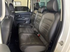 VOLKSWAGEN AMAROK 3.0 V6 TDI HIGHLINE CD 4MOTION 2019/2019 SUL SERRA MOTORS CAXIAS DO SUL / Carros no Vale