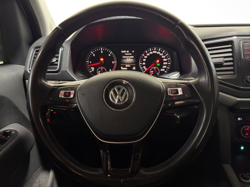 VOLKSWAGEN AMAROK 3.0 V6 TDI HIGHLINE CD 4MOTION 2019/2019 SUL SERRA MOTORS CAXIAS DO SUL / Carros no Vale VOLKSWAGEN AMAROK 3.0 V6 TDI HIGHLINE CD 4MOTION 2019/2019 SUL SERRA MOTORS CAXIAS DO SUL / Carros no Vale