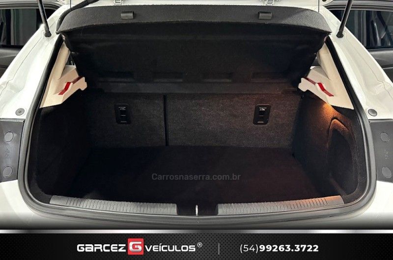CHEVROLET CRUZE 1.4 TURBO LT SPORT6 16V 2019/2019 GARCEZ VEÍCULOS BENTO GONÇALVES / Carros no Vale CHEVROLET CRUZE 1.4 TURBO LT SPORT6 16V 2019/2019 GARCEZ VEÍCULOS BENTO GONÇALVES / Carros no Vale
