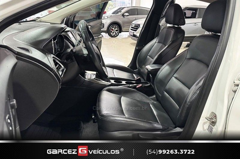 CHEVROLET CRUZE 1.4 TURBO LT SPORT6 16V 2019/2019 GARCEZ VEÍCULOS BENTO GONÇALVES / Carros no Vale CHEVROLET CRUZE 1.4 TURBO LT SPORT6 16V 2019/2019 GARCEZ VEÍCULOS BENTO GONÇALVES / Carros no Vale