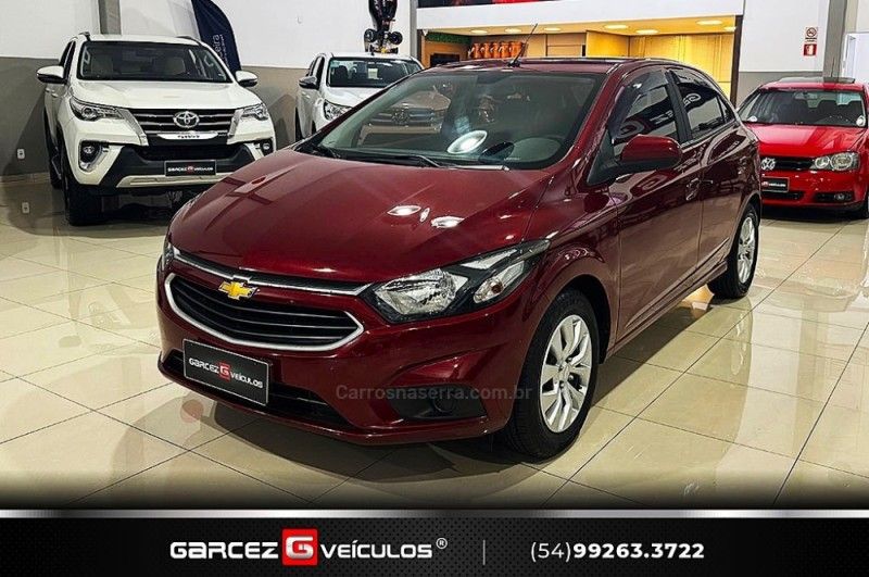 CHEVROLET ONIX 1.4 MPFI LT 8V 2017/2018 GARCEZ VEÍCULOS BENTO GONÇALVES / Carros no Vale