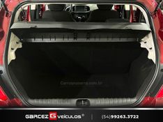 CHEVROLET ONIX 1.4 MPFI LT 8V 2017/2018 GARCEZ VEÍCULOS BENTO GONÇALVES / Carros no Vale