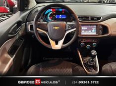 CHEVROLET ONIX 1.4 MPFI LT 8V 2017/2018 GARCEZ VEÍCULOS BENTO GONÇALVES / Carros no Vale