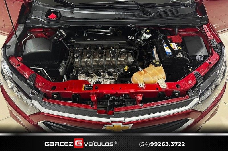 CHEVROLET ONIX 1.4 MPFI LT 8V 2017/2018 GARCEZ VEÍCULOS BENTO GONÇALVES / Carros no Vale