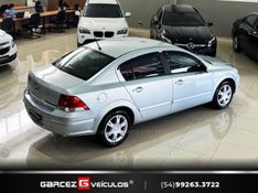 CHEVROLET VECTRA 2.0 MPFI ELEGANCE 8V 2008/2009 GARCEZ VEÍCULOS BENTO GONÇALVES / Carros no Vale